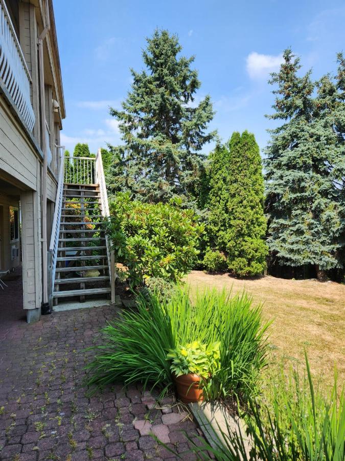 Grantview Inn Surrey Luaran gambar